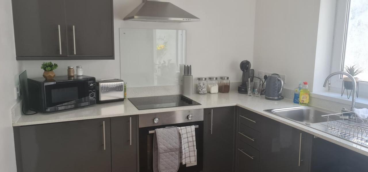 Dream Weaver Apartment Суонси Экстерьер фото
