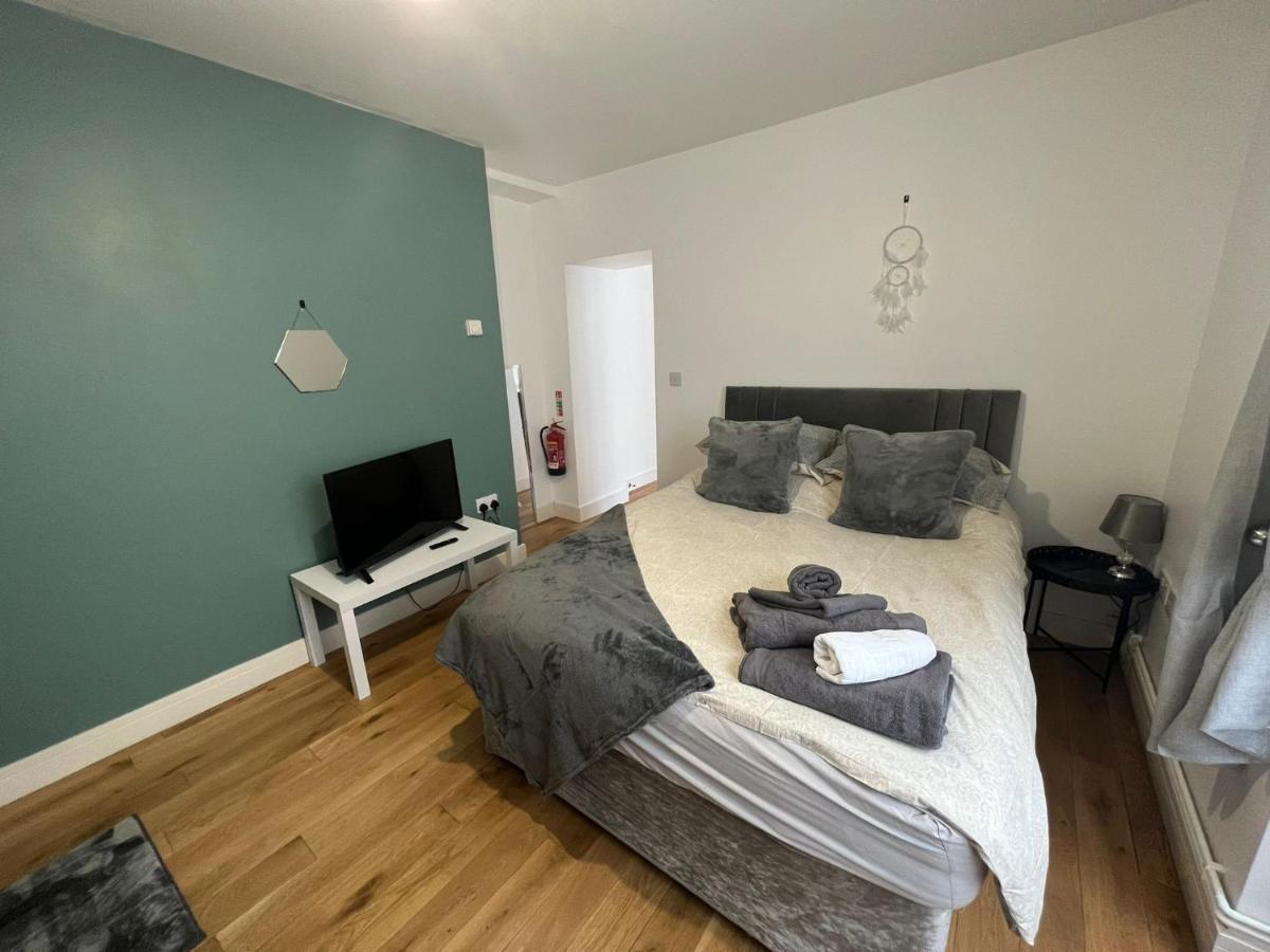 Dream Weaver Apartment Суонси Экстерьер фото
